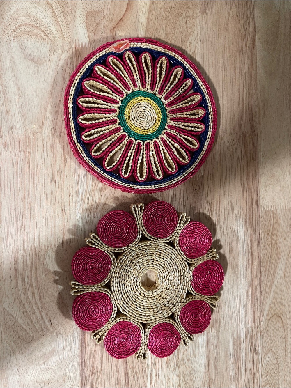 Vintage 1960 s Red and Natural Decorative Trivet Set for hot things